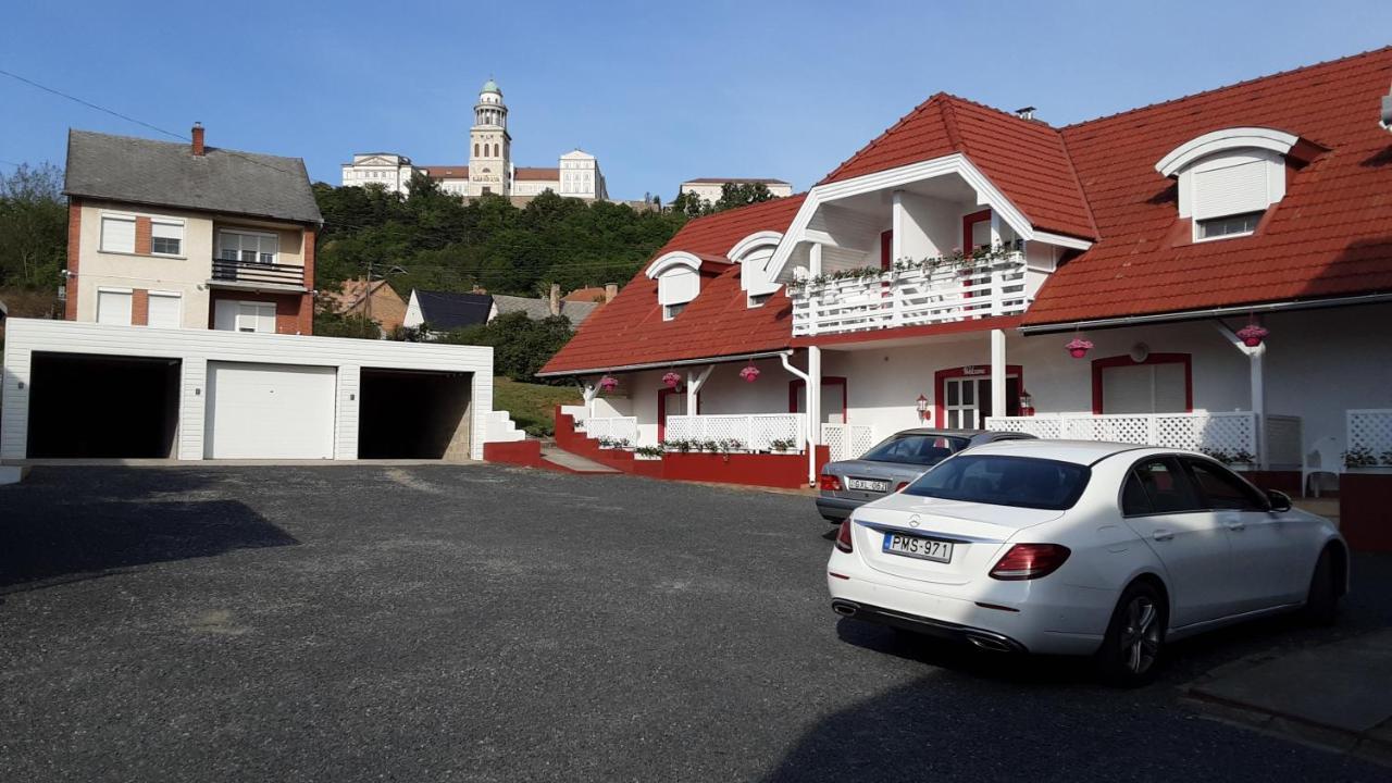 Pannon Panzio Restaurant Hotel Панонхалма Екстериор снимка