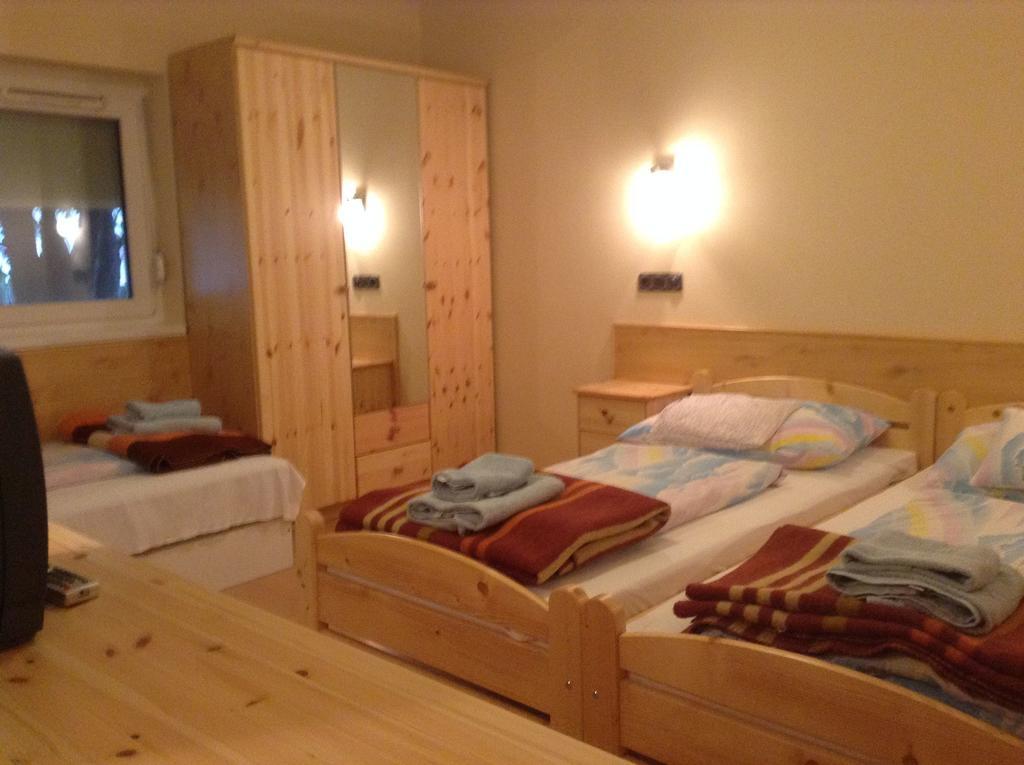 Pannon Panzio Restaurant Hotel Панонхалма Екстериор снимка